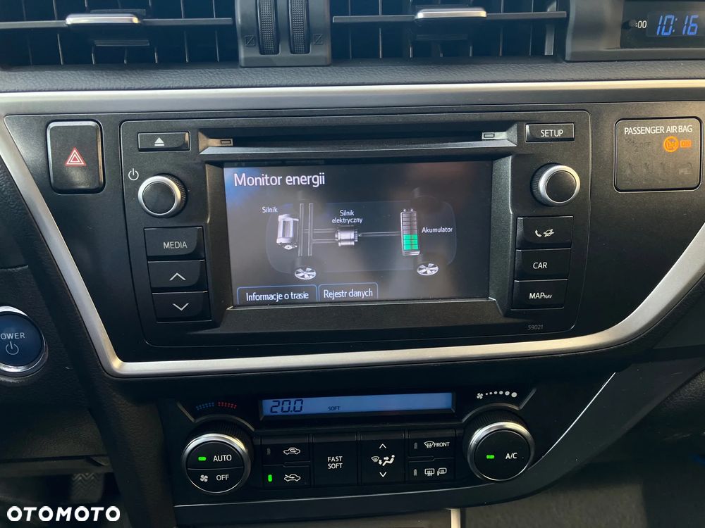 Toyota Auris - 23