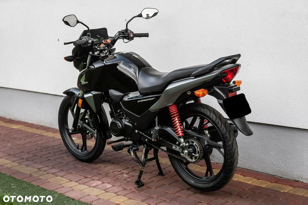 Honda CB - 4