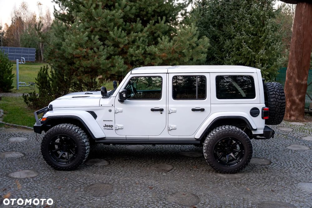 Jeep Wrangler Unlimited GME 2.0 Turbo Sahara - 8