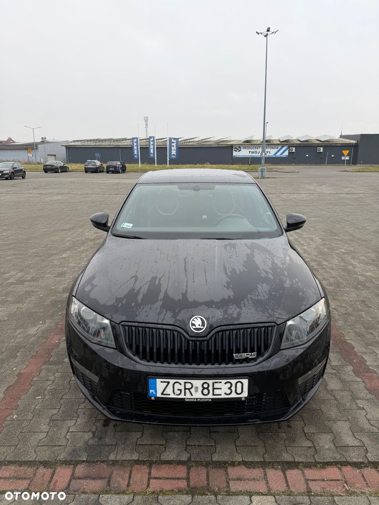 Skoda Octavia 2.0 TDI RS DSG - 2
