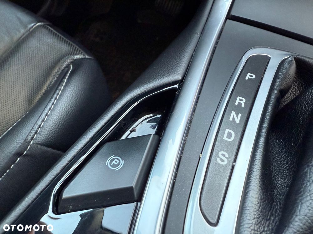 Ford S-Max 2.0 TDCi Titanium PowerShift - 25