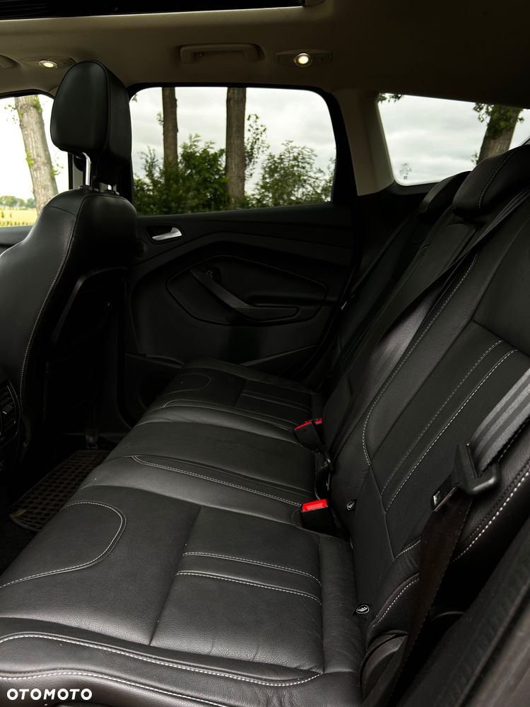 Ford Kuga - 8