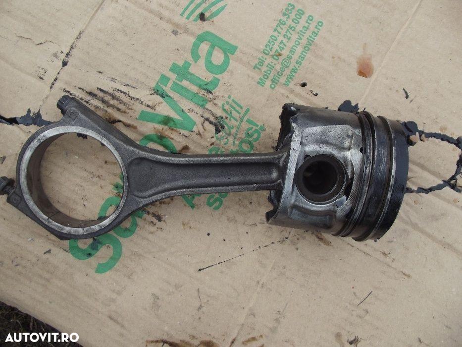 Piston Range Rover Sport 2.7tdv6 Discovery 3 pistoane 2.7tdv6 LR3 - 2
