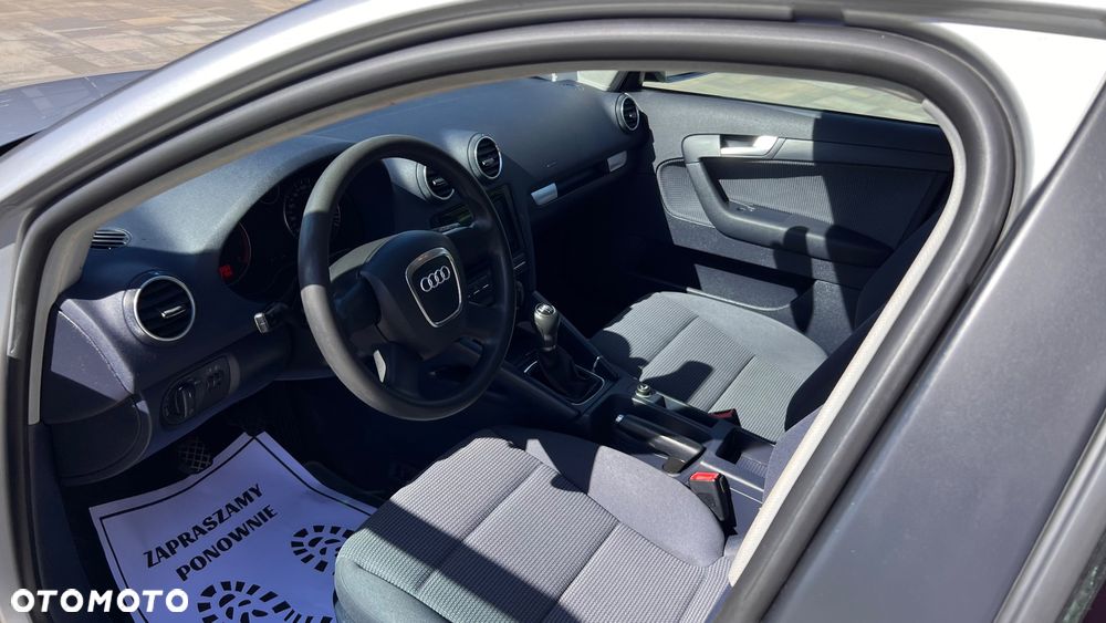 Audi A3 1.4 TFSI Ambiente - 5