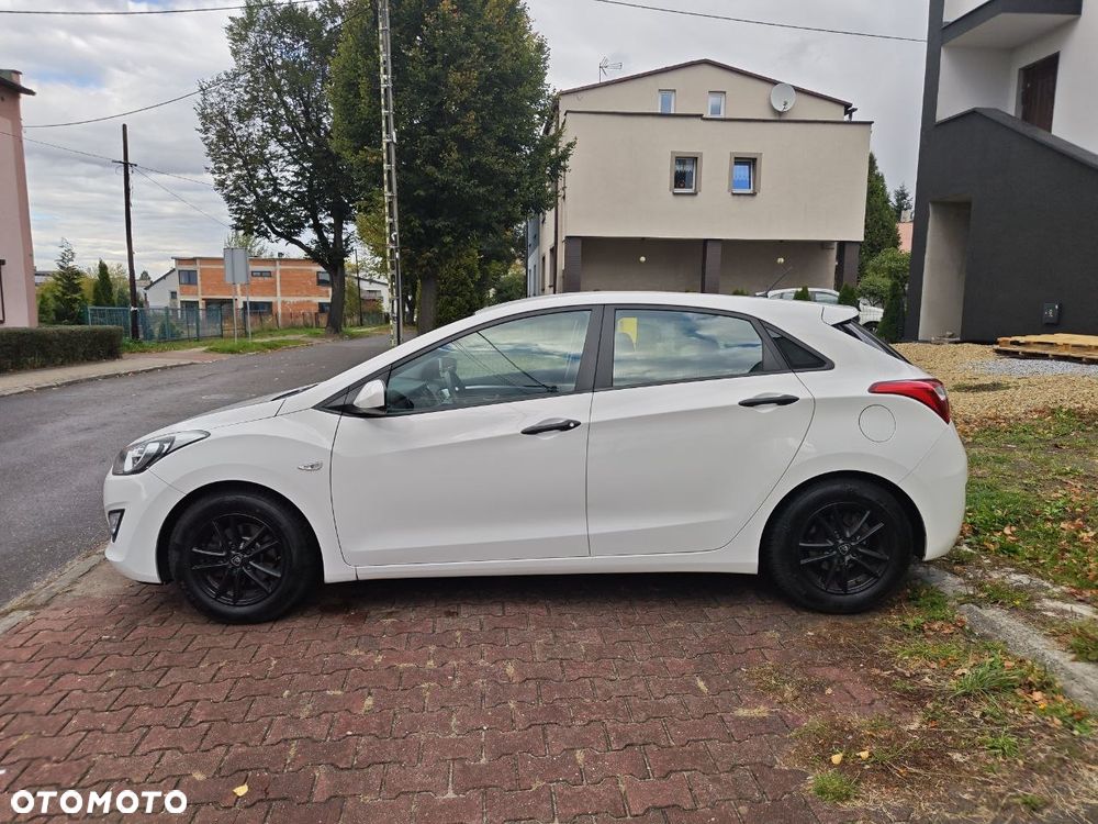 Hyundai i30 1.4 Comfort - 9