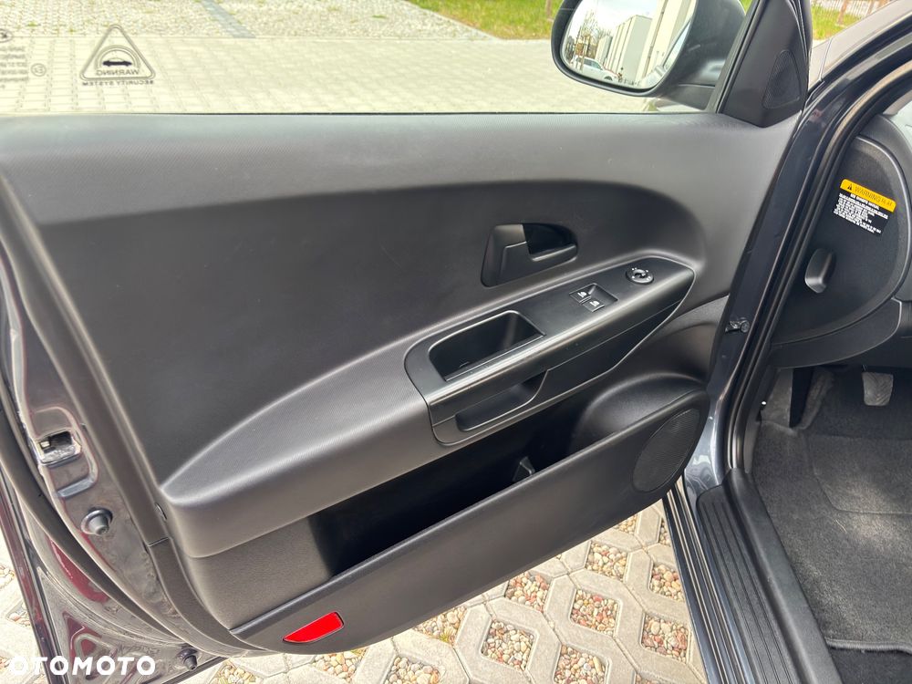 Kia Ceed 1.4 CVVT Spirit - 37