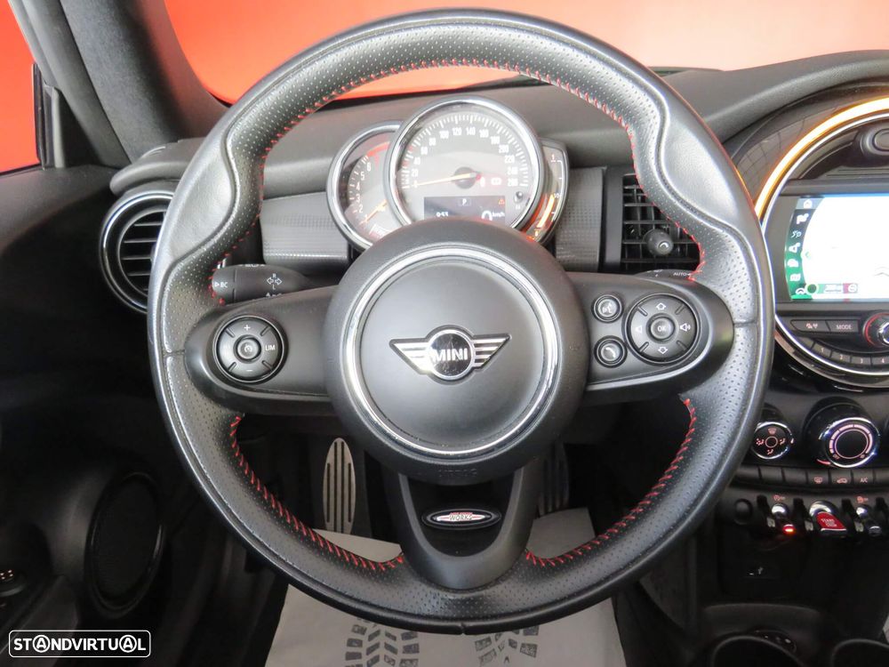 MINI Cabrio Cooper Premium Extra JCW Auto - 22