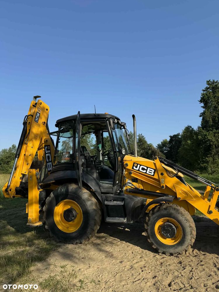 JCB 3cx - 6