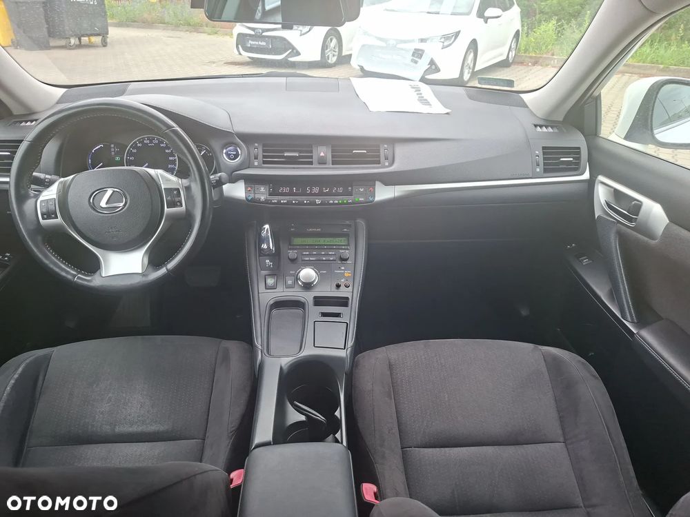 Lexus CT 200h Elegance - 13