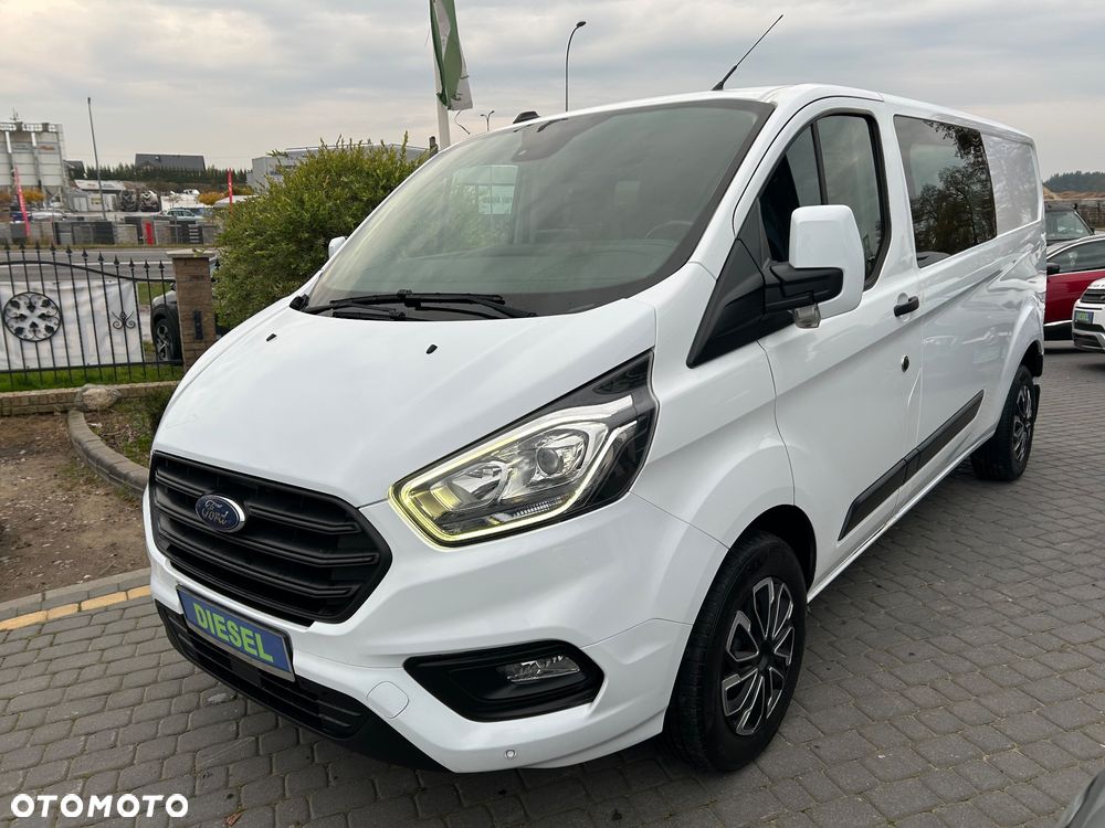 Ford Transit Custom 300 L2H1 Limited (bryg.) - 4