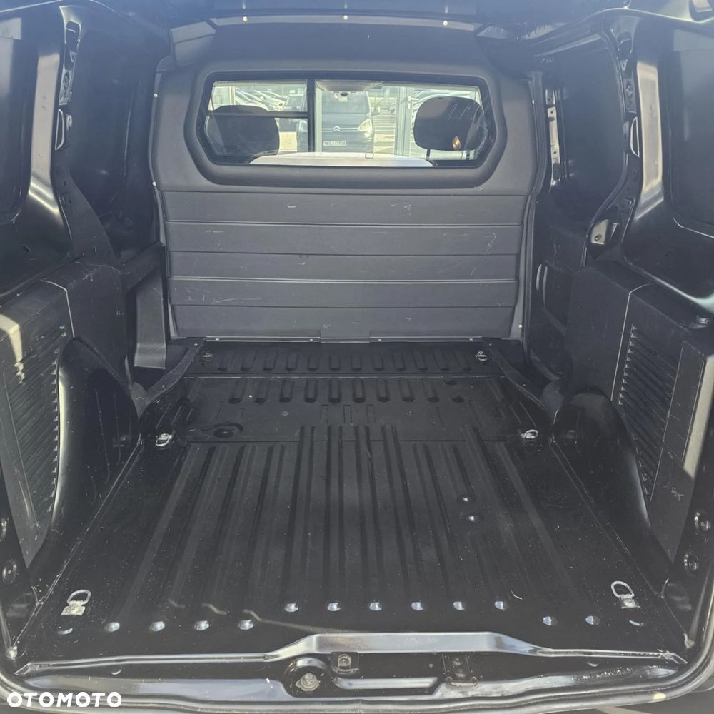 Citroën BERLINGO - 11