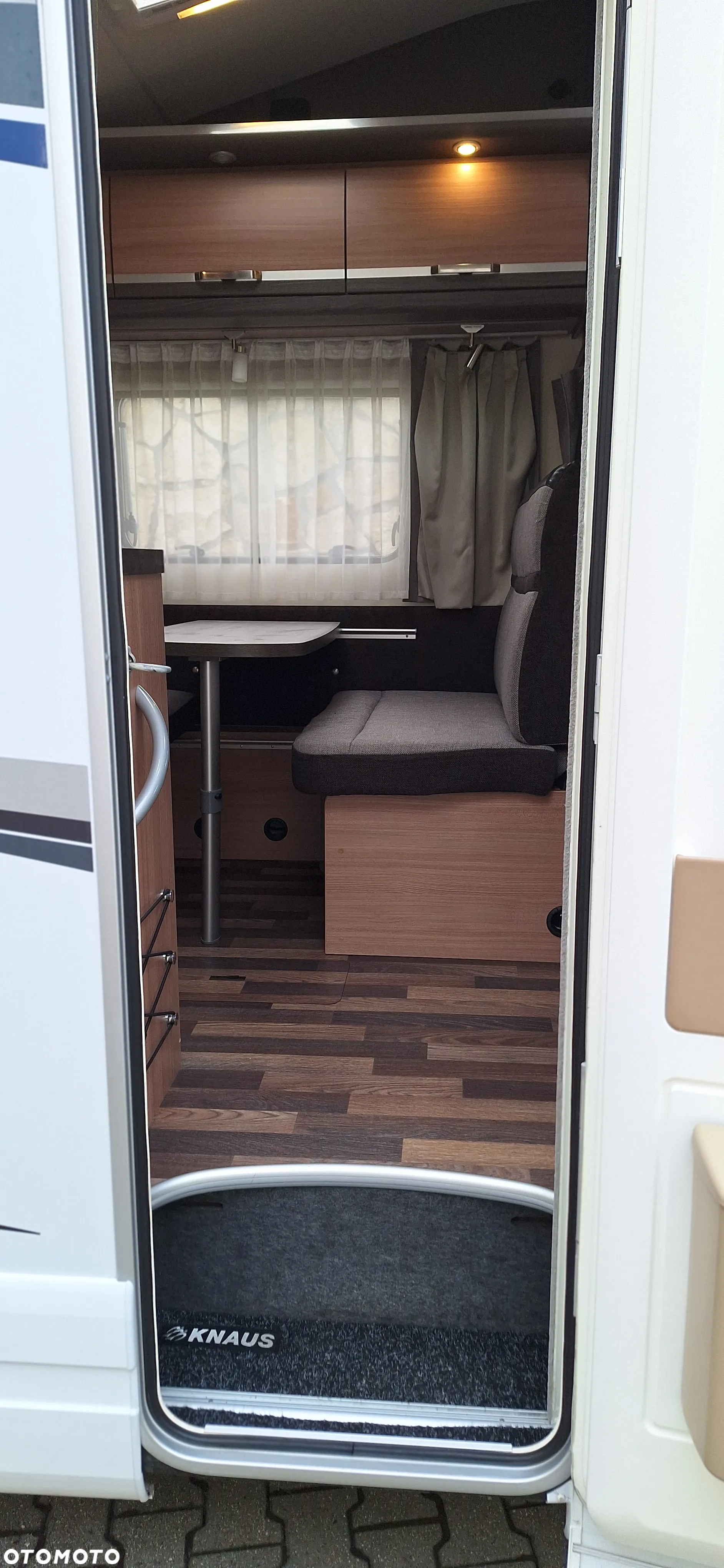 KNAUS Salon Polska, VAT 23%, Sky Traveller 650DG - 14