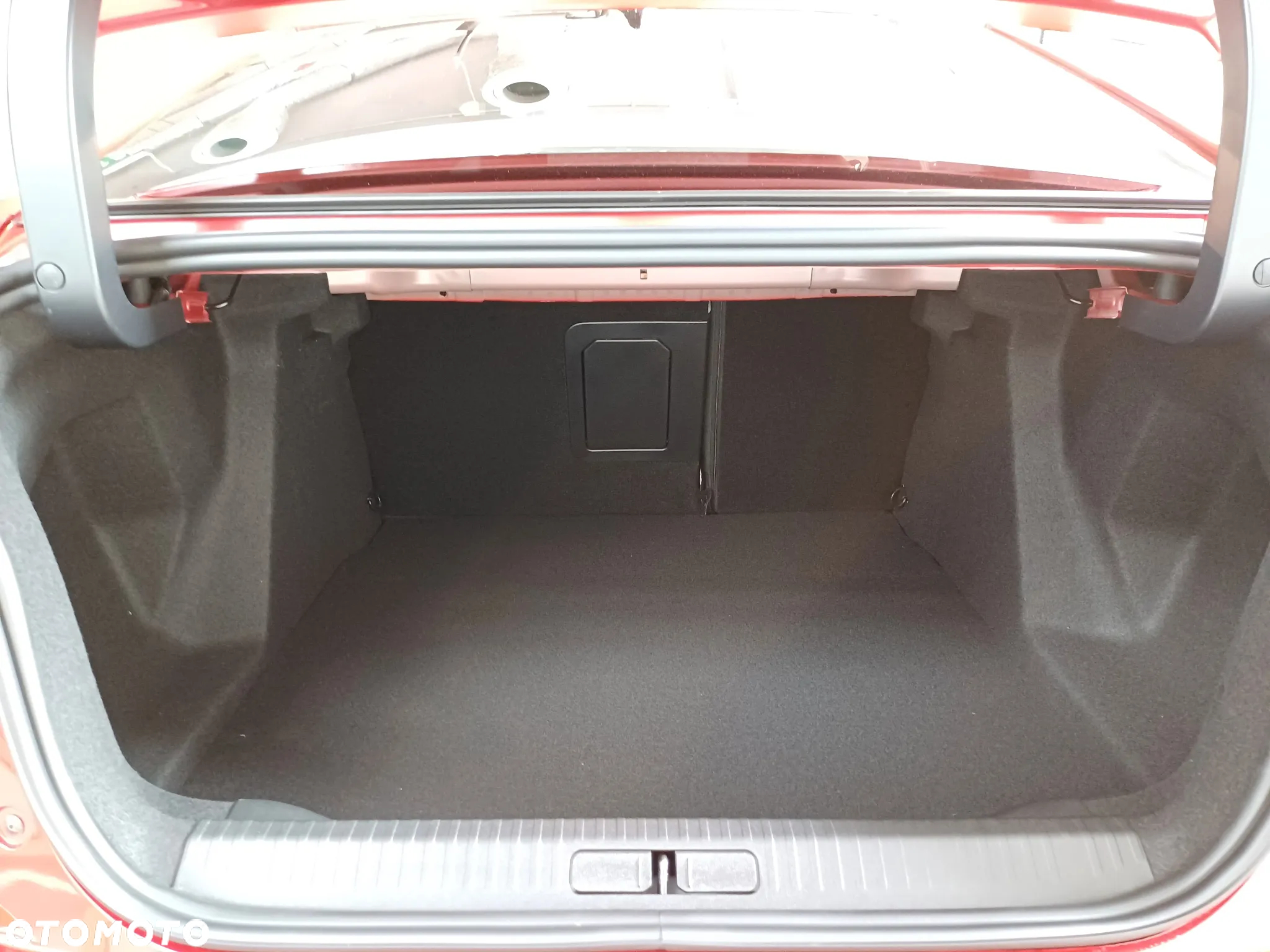 Citroën C4X 1.2 mHEV Max eDCT6 - 25