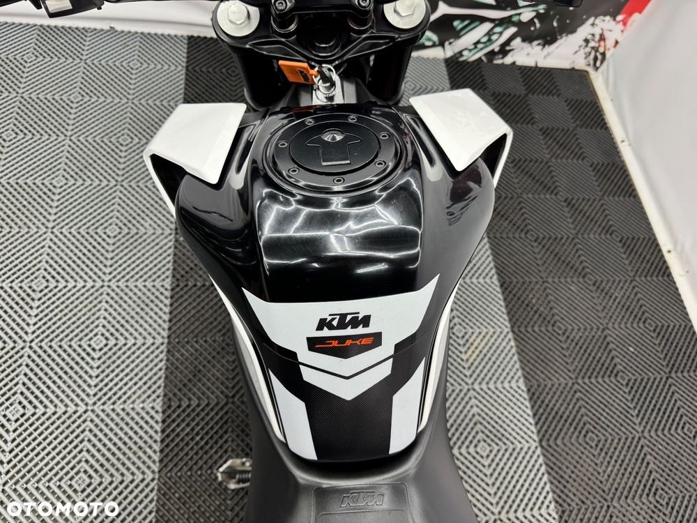 KTM Duke - 22
