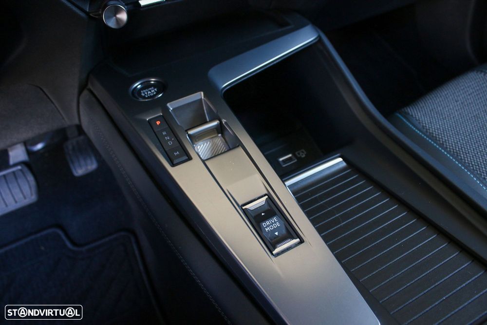 Peugeot 308 1.2 PureTech Allure EAT8 - 26