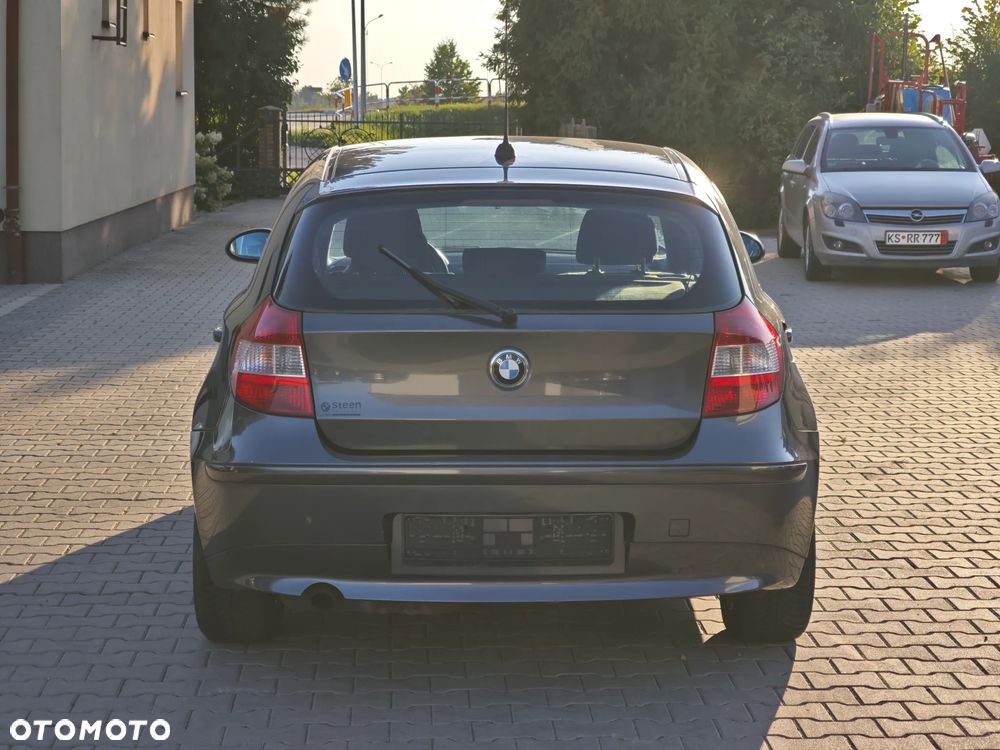 BMW Seria 1 118i - 6