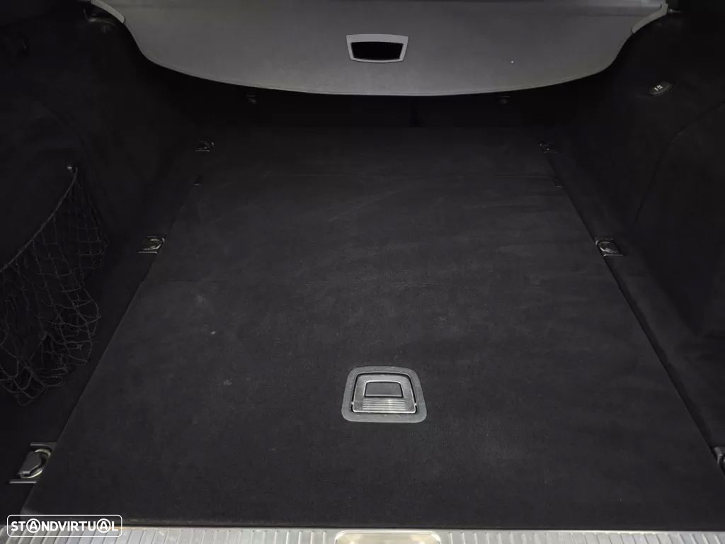 Mercedes-Benz E 250 CDi Avantgarde BE - 17