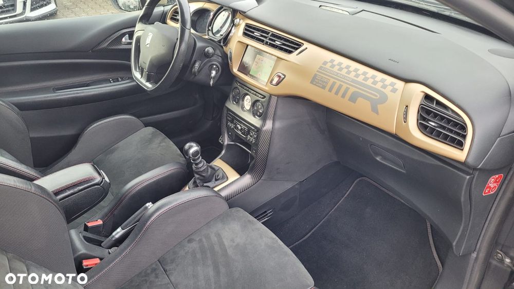 Citroën DS3 Racing - 13