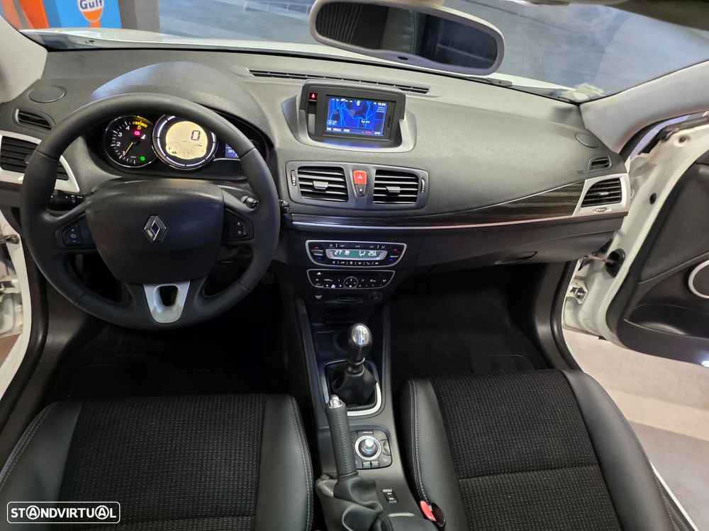 Renault Mégane Coupe 1.5 dCi Dynamique S - 14