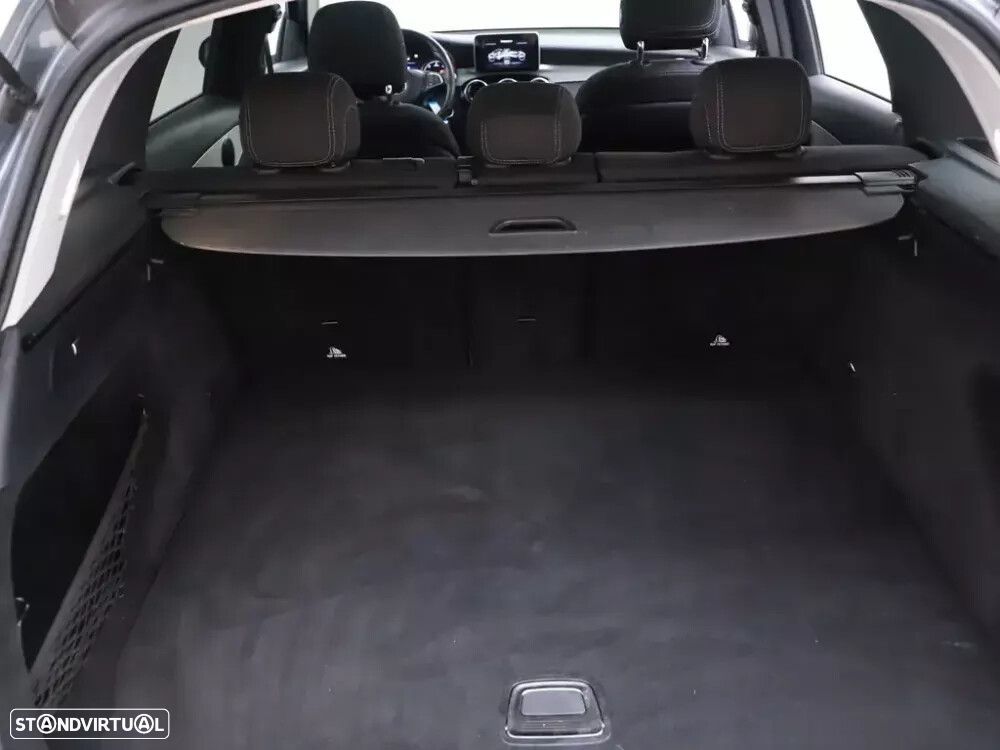 Mercedes-Benz GLC 220 - 32