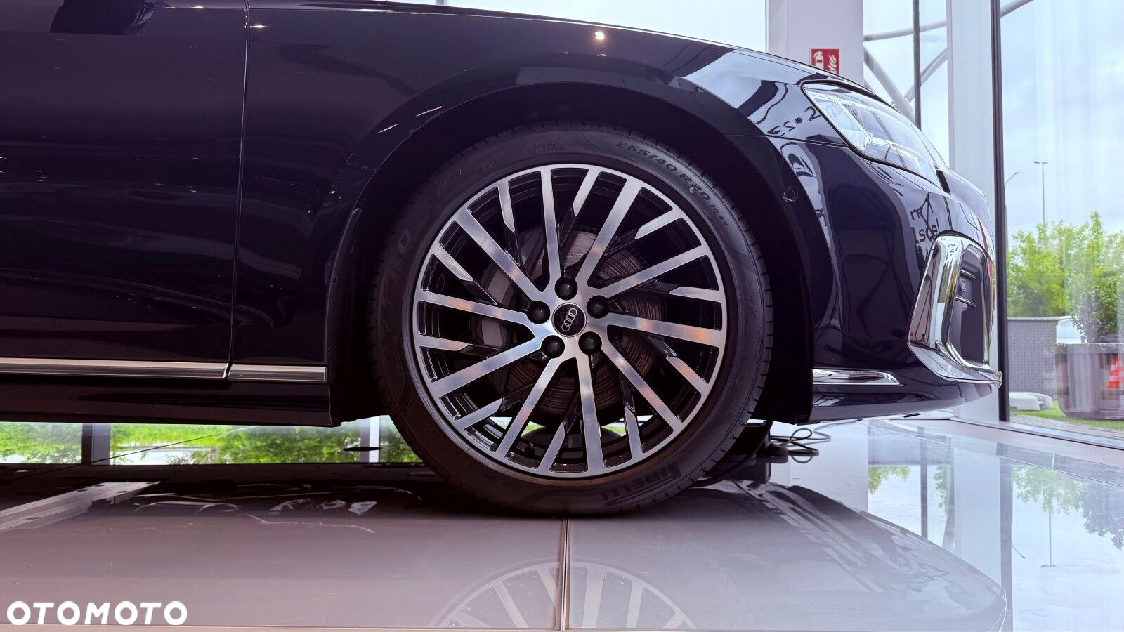Audi A8 - 9