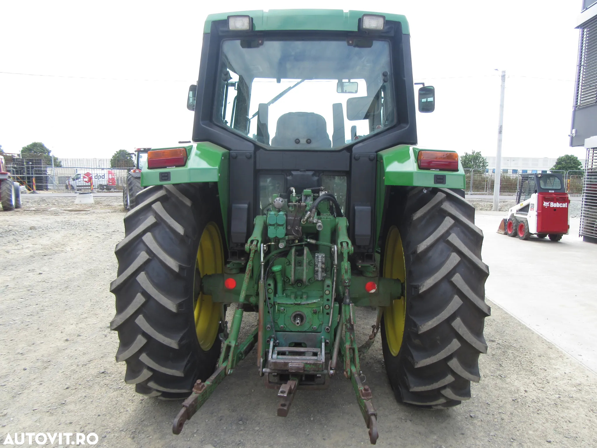 John Deere 6100 - 8