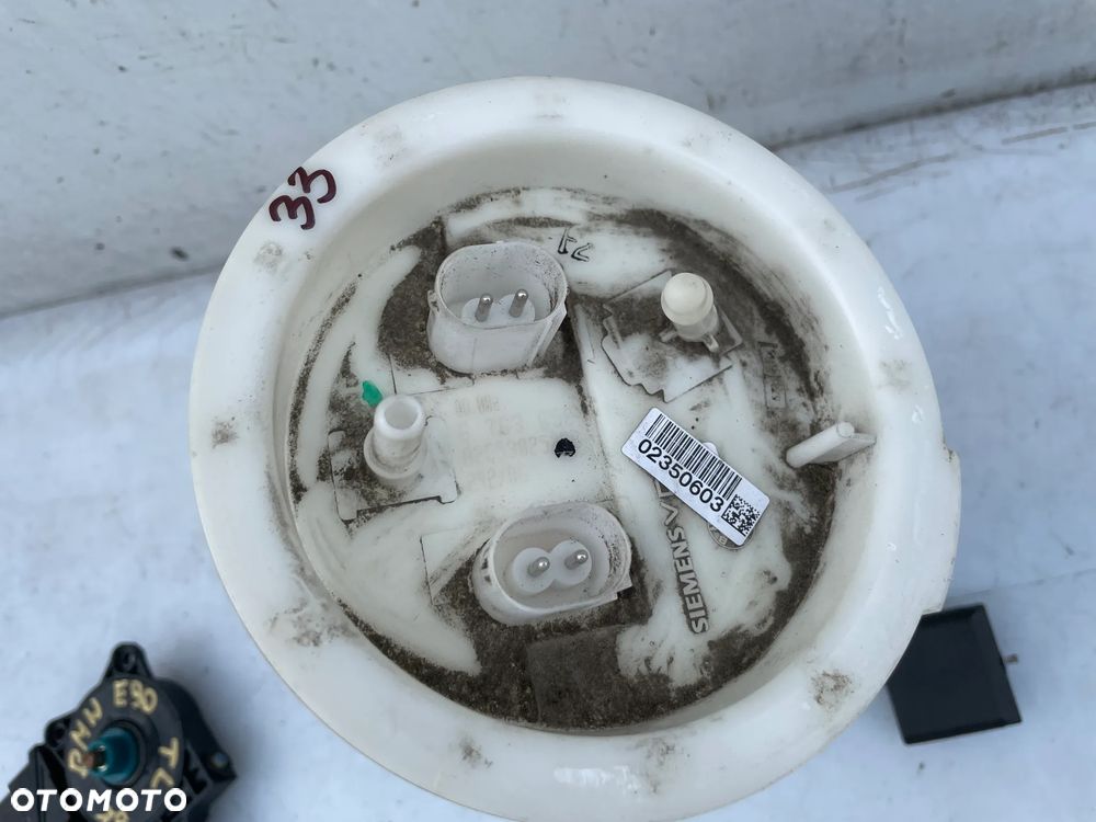 POMPA PALIWA 6763850 BMW E90 2.0 N46B20B - 2