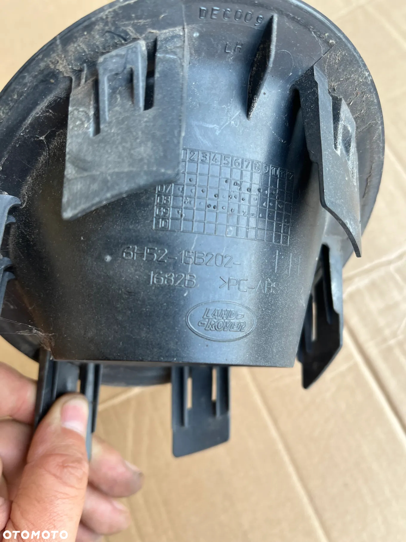 Ramka okular halogenu lewa 6H52-15B202 Land Rover Freelander 2 II - 2