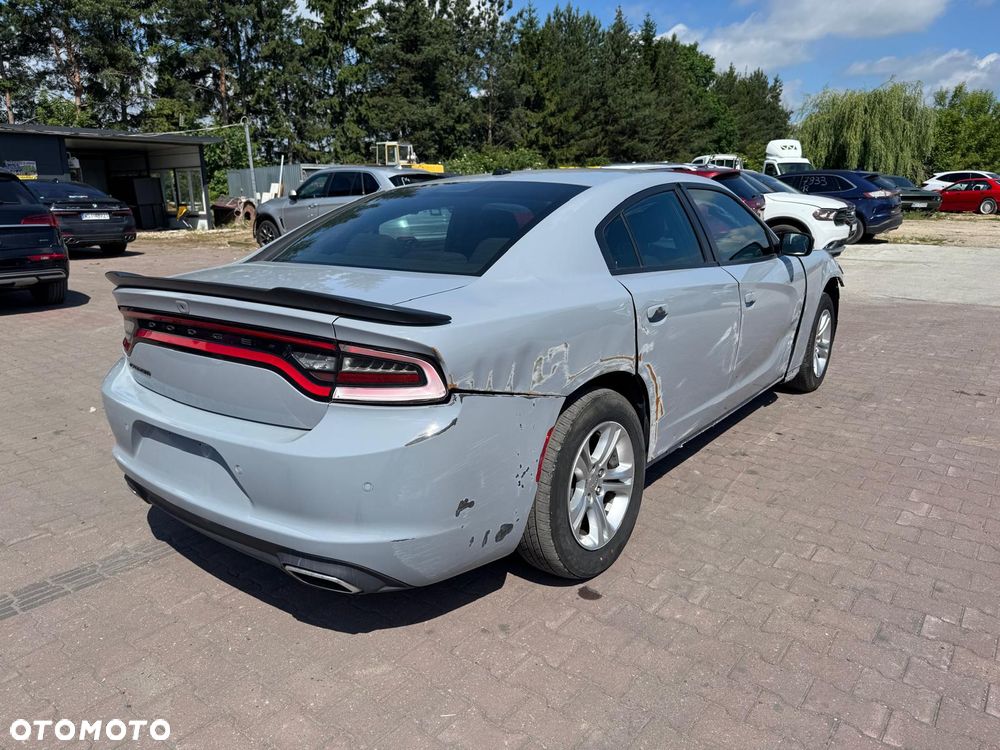 Dodge Charger 3.6 GT - 9