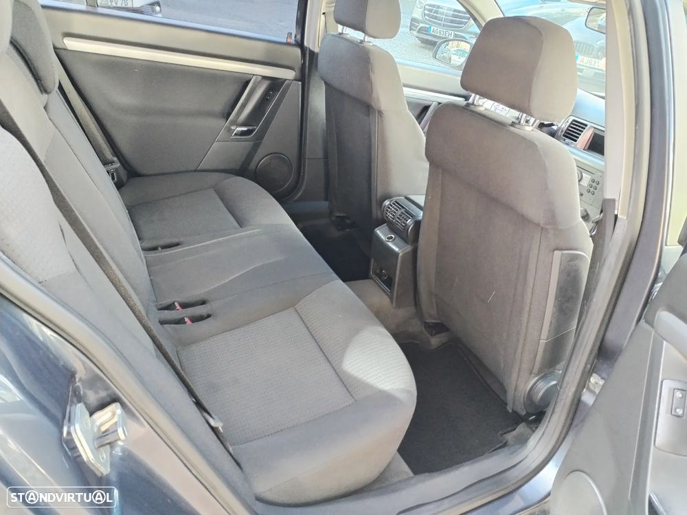 Opel Vectra Caravan 1.9 CDTi Executive - 5