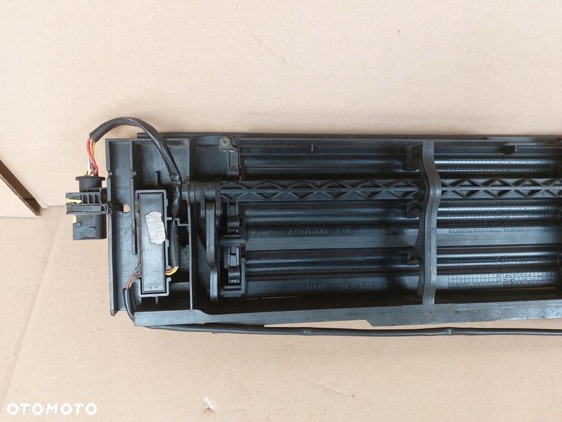 MERCEDES ACTROS ŻALUZJA POWIETRZA 6466R400 - 6