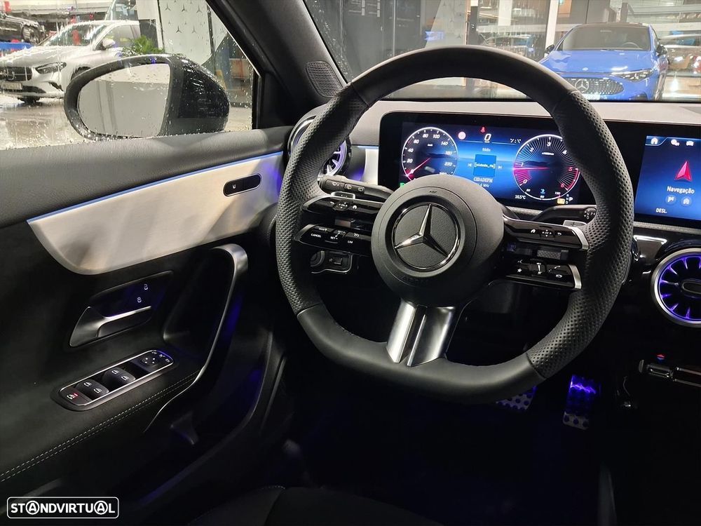 Mercedes-Benz A 180 - 15