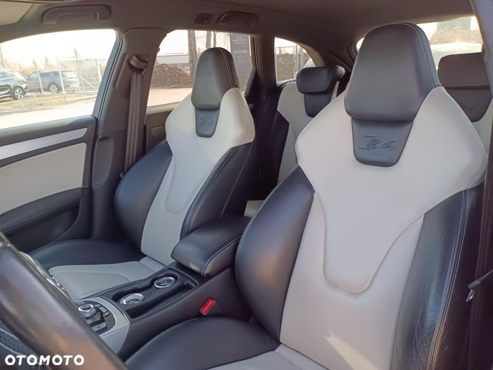 Audi S4 Limousine - 11