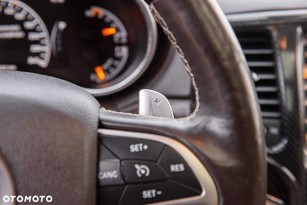 Jeep Grand Cherokee 3.0 CRD Overland Summit - 27