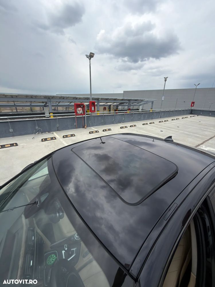 BMW Seria 3 318d Aut. Luxury Line - 17