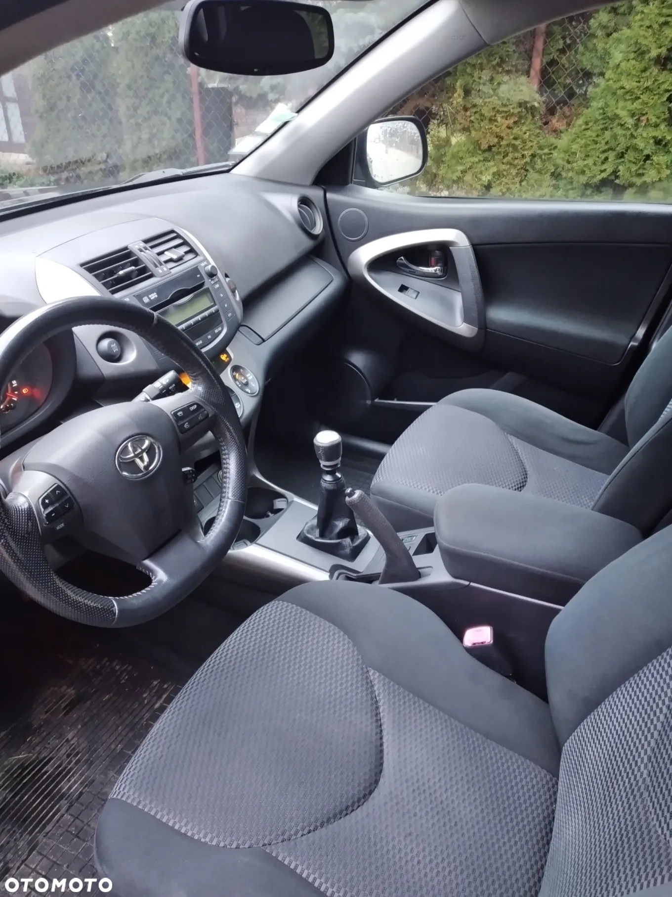 Toyota RAV4 - 5