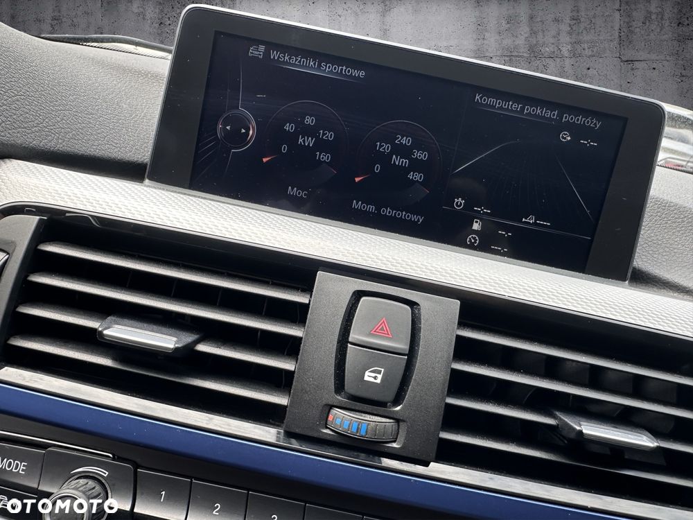 BMW Seria 3 325d M Sport - 37
