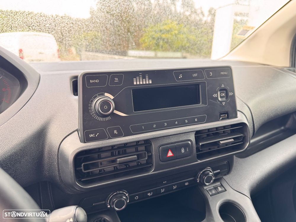 Peugeot Partner 1.5BlueHDI - 12