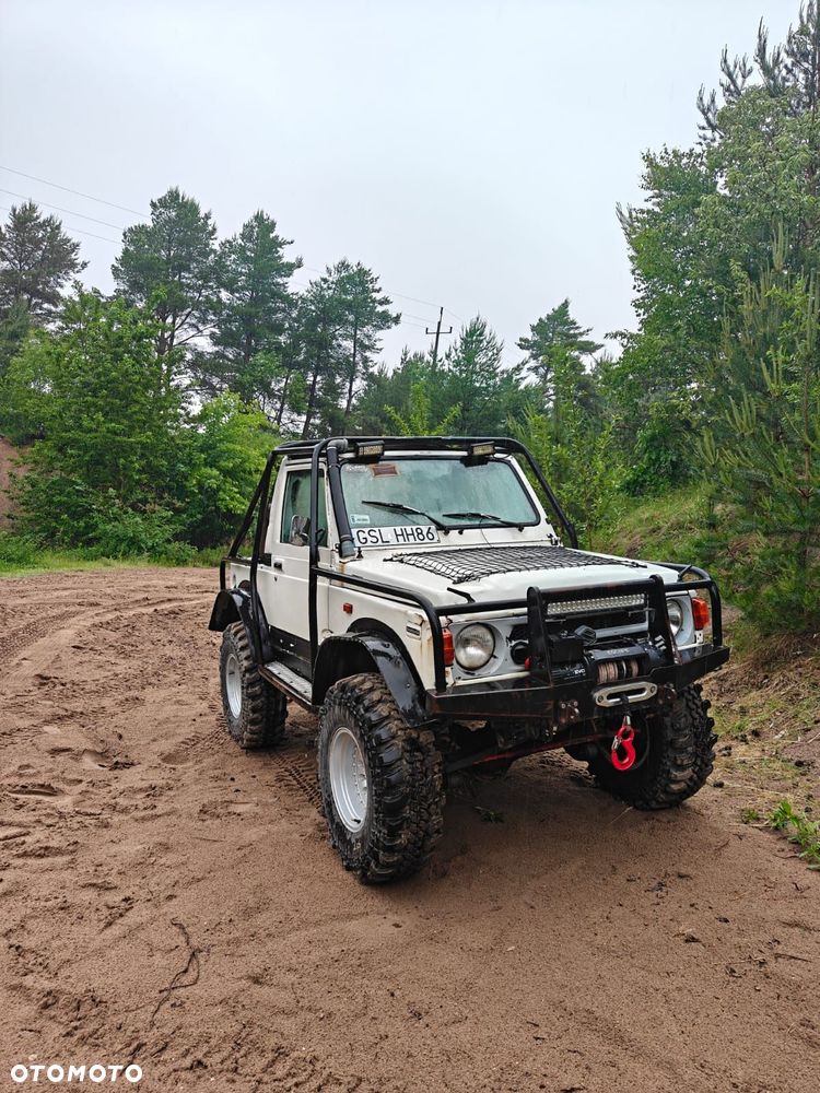 Suzuki Samurai - 1