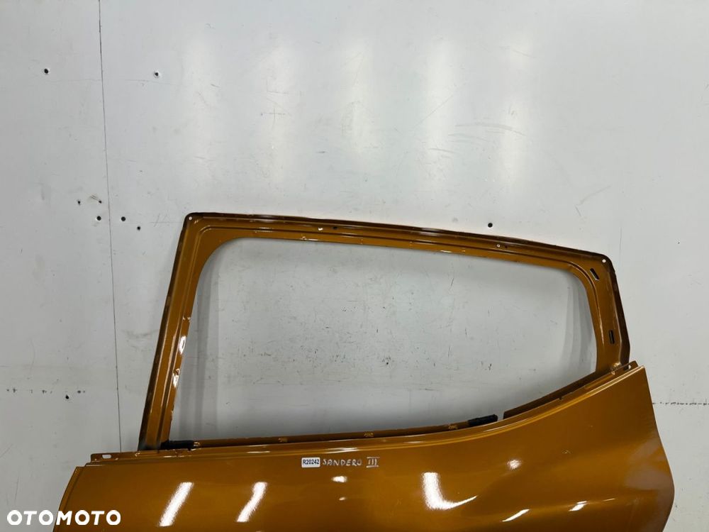 Drzwi Dacia Sandero 3 III 20r.- lewe tylne lewy tył 821135499R - 2
