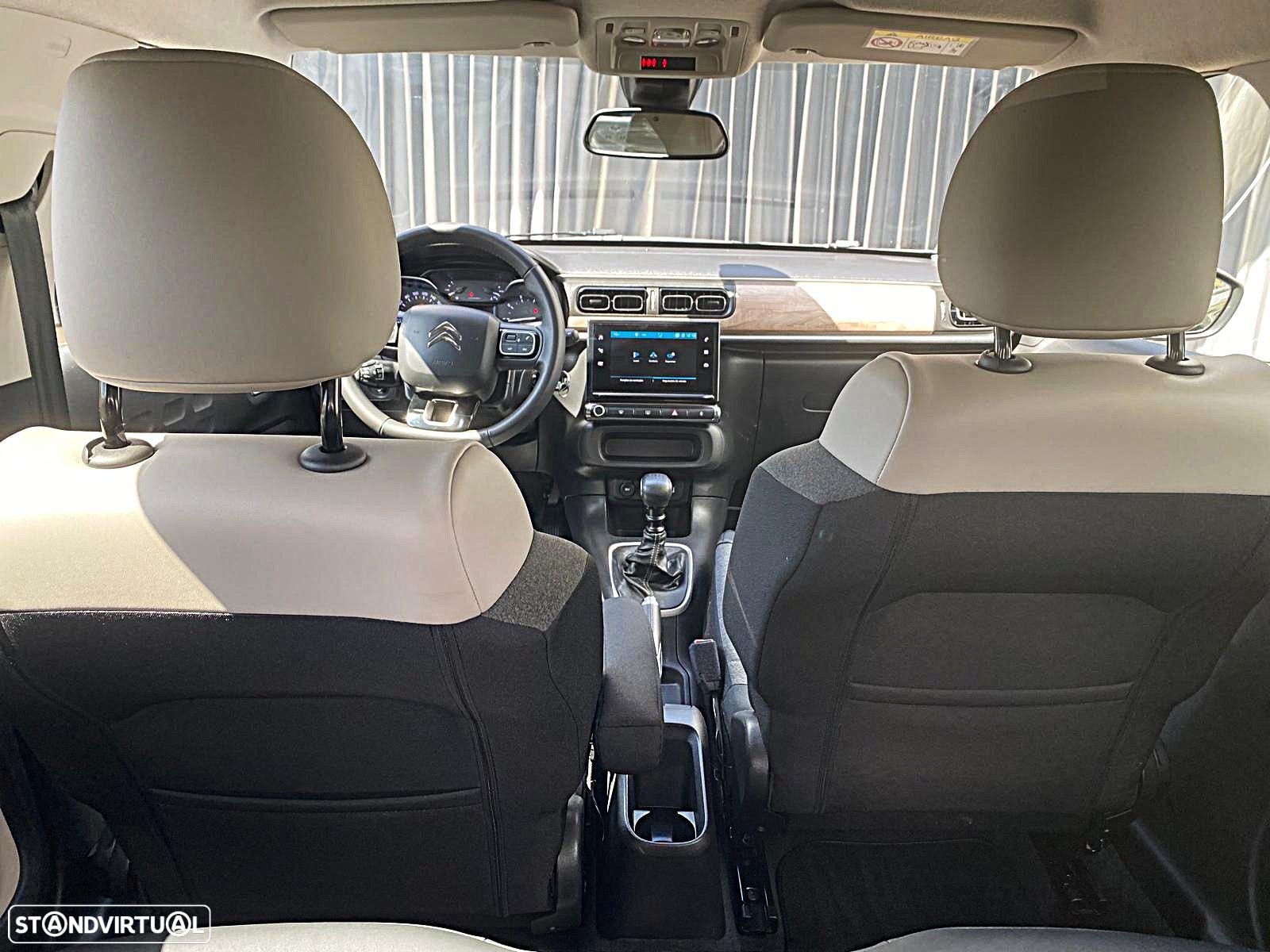 Citroën C3 1.2 PureTech Shine - 24