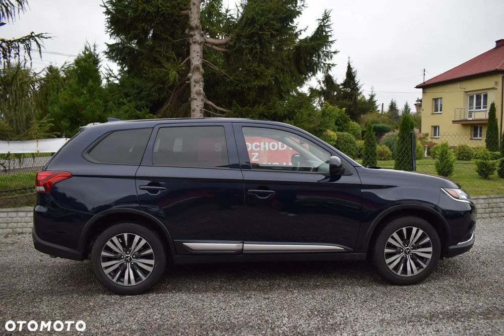 Mitsubishi Outlander 2.4 4WD CVT Instyle - 5
