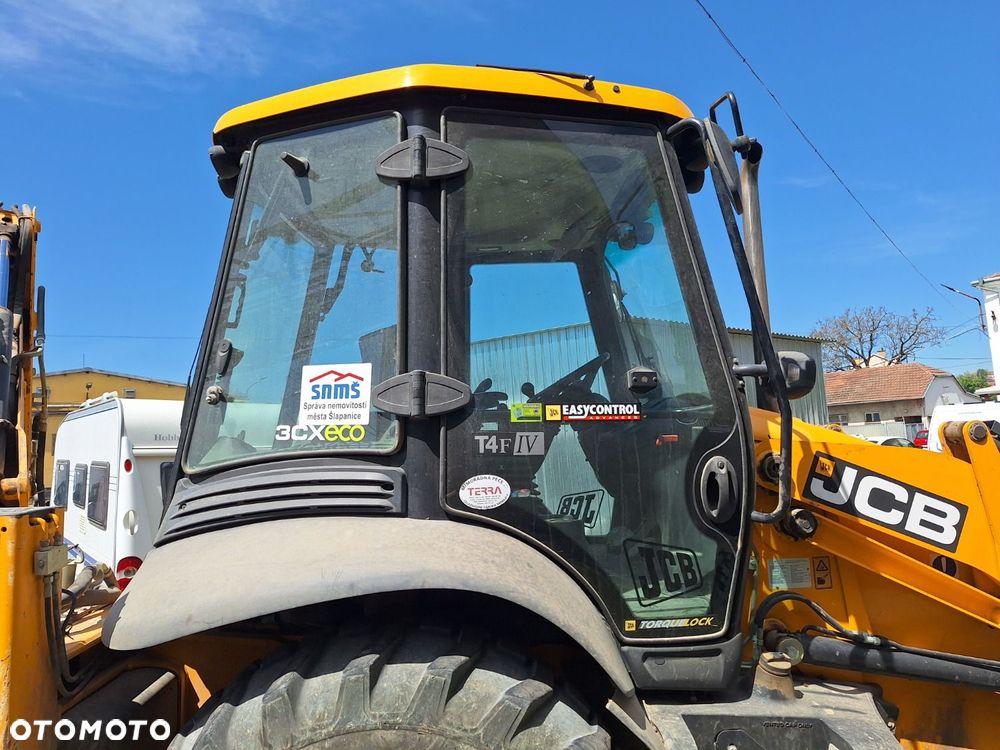 JCB 3Cx 4X4 - 38