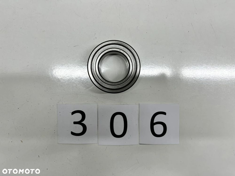 Łożysko półosi napędowej Renault Master III, Scenic III, Dacia Duster, Lodgy,  397743841R - 1