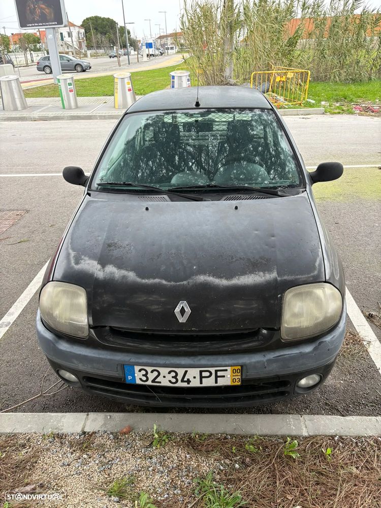 Renault Clio 1.9 D RN - 5