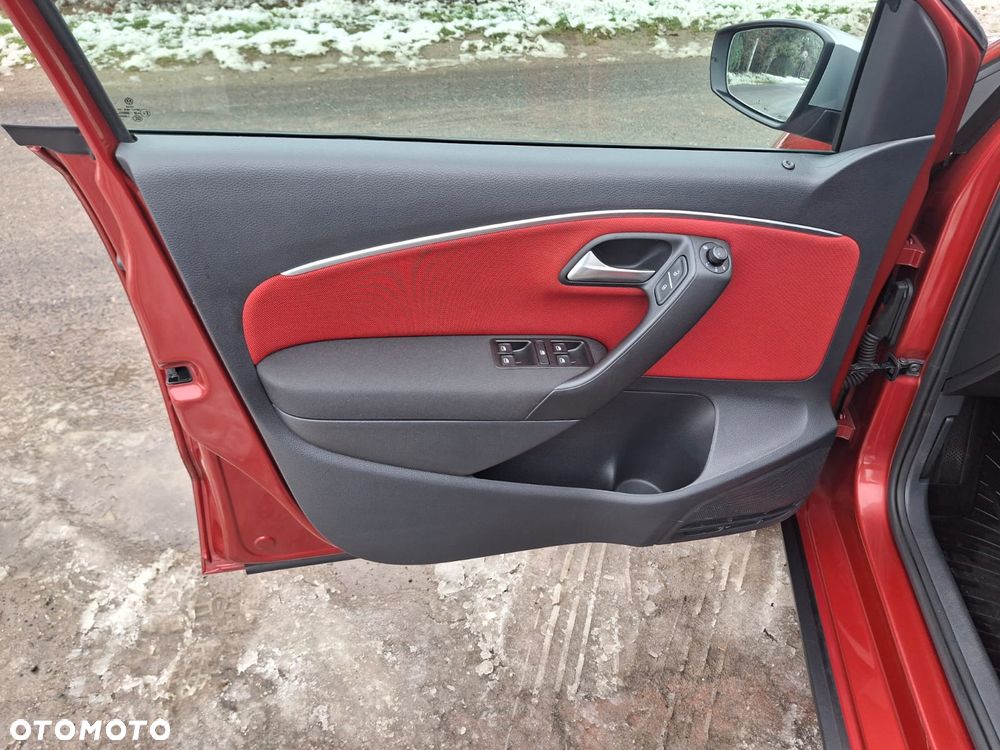 Volkswagen Polo 1.2 TSI (Blue Motion Technology) Cross - 9