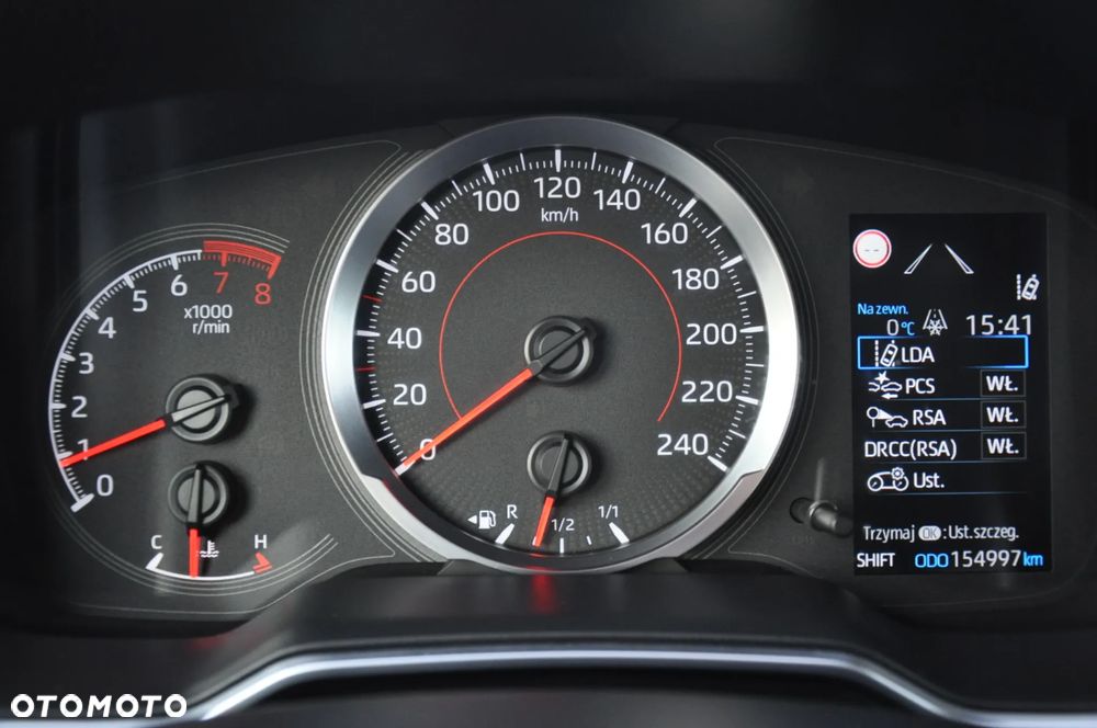 Toyota Corolla 1.6 Comfort - 40