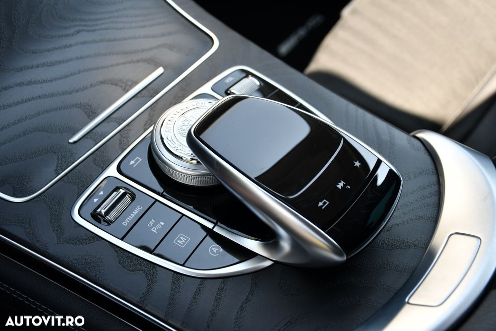 Mercedes-Benz GLC - 9