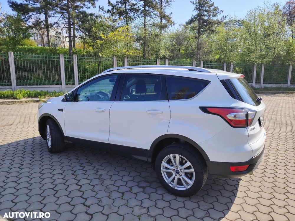 Ford Kuga 2.0 TDCi 2WD Trend - 1