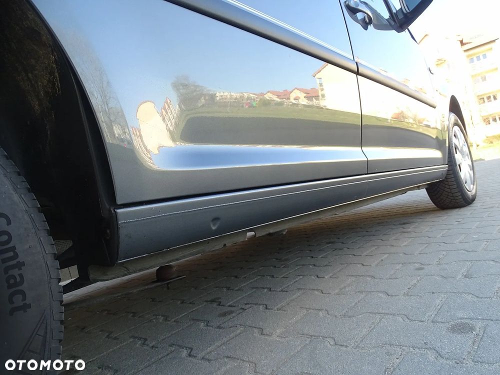 Volkswagen Caddy 1.6 (7-Si.) Edition 30 - 28